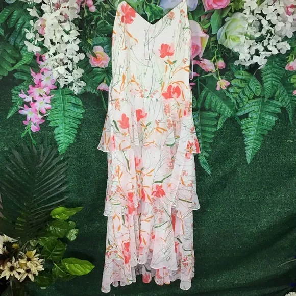 Floral tiered Maxi Dress